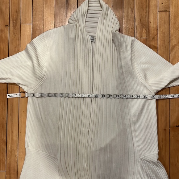 Once Again Sweater - Picture 9 of 11